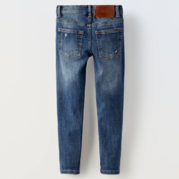 Zara Kids Jeans Mid Rise Skinny Jeans Distressed Dark Wash SZ 4/5 Girls NEW! - Picture 2 of 13